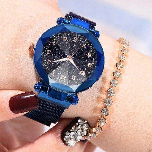 Blue Watches Women Fashion Luxury Stainless Steel Magnetic Buckle Strap Refractive surface Luminous Dial Ladies Quartz Watch Utoper